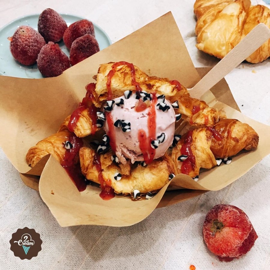 Bánh Kẹp Kem Croissant